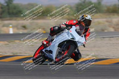 media/Sep-30-2023-SoCal Trackdays (Sat) [[636657bffb]]/Turn 4 (945am)/